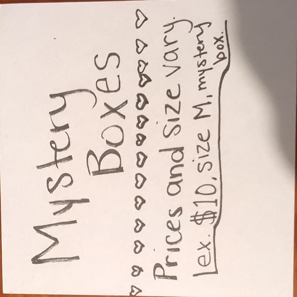 Mystery boxes - Picture 2 of 2